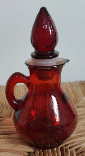 Avon vintage ruby red - avon,