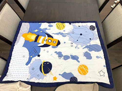 Crib conforter space - conforter-,