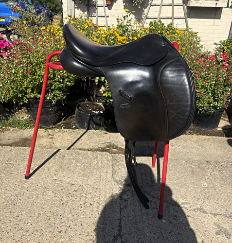 Parelli dressage saddle - saddle, 18"