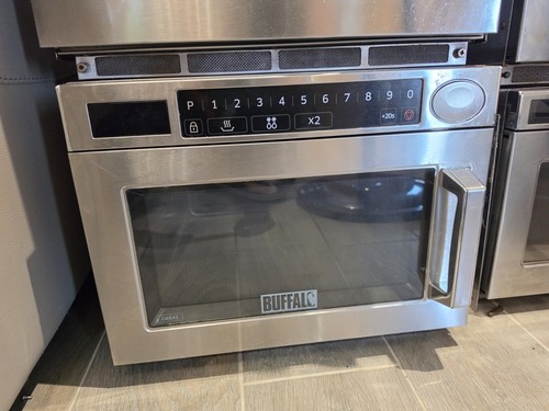 Commercial buffalo microwave