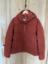 BNWT UNIQLO Size SMALL  MENS