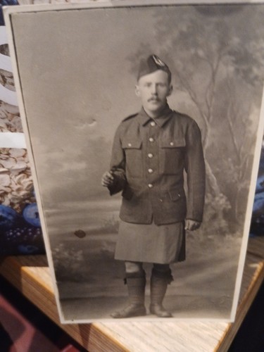 Gordon highlanders soldier - gordon,
