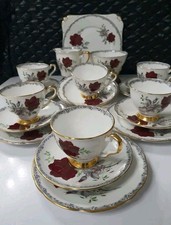 Royal Stafford " Rose To Remember " 21 Pieces Tea Set For 6 Packed In a Suitcase