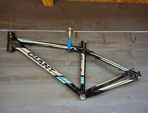 Giant talon aluminium mountain - giant,