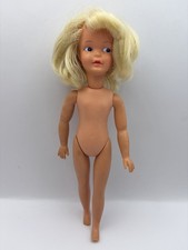 Pedigree Sindy Sister Blonde