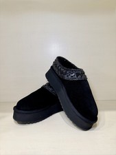 MOU women's black wedge shoe 