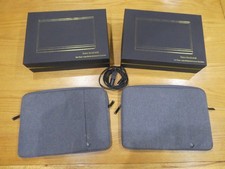 Xtrons 12.5" Touchscreen Car Rear Seat Entertainment System plus Protective Case