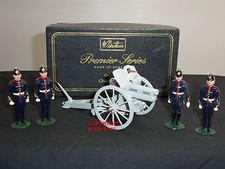 BRITAINS 8913 4.5 HOWITZER GUN
