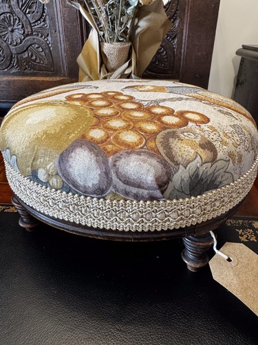 Antique victorian small - victorian,