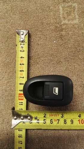 Peugeot 406 saloon rear window - saloon,