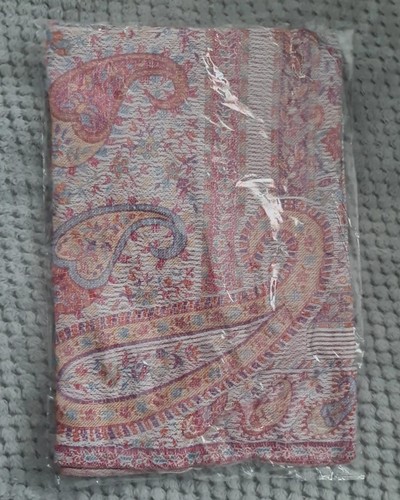 Elegant paisley pashmina scarf - pashmina,