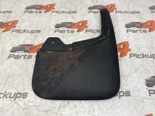 2016 Isuzu D-max Yukon Driver Side Rear Mudflap 8-98077-276-1 2012-2017