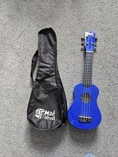 Mad About SU8 Soprano Ukulele Blue With Carry Case
