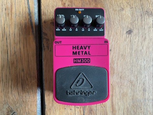 Behringer hm300 heavy metal - heavy,