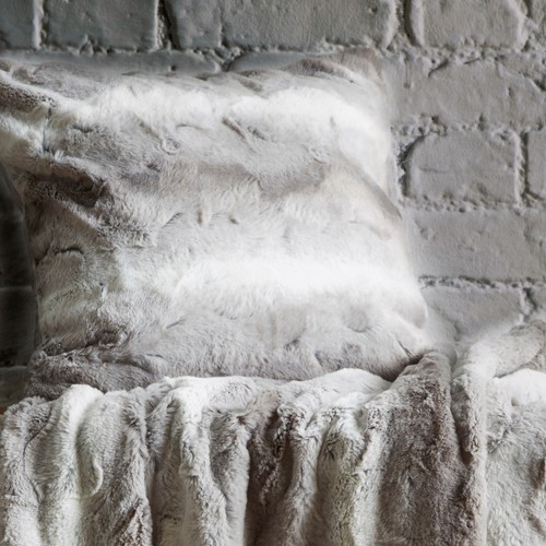 Ultra plush faux fur luxury - faux,