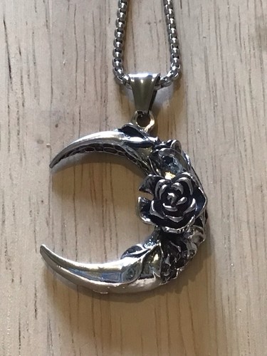 Silver tone crescent moon - silver, &
