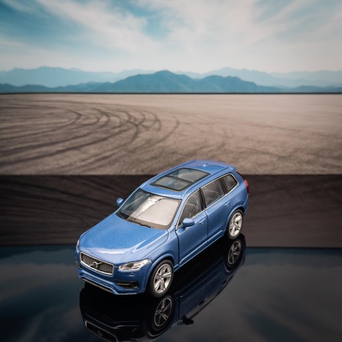 Volvo xc90 diecast - volvo,