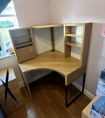 2nd hand corner desk oak - desk.,
