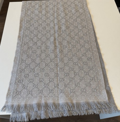 Authentic gucci wool scarf - authentic, in