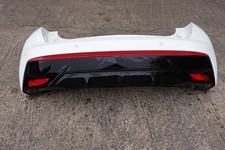 44418 3C12 2016 HONDA CIVIC I-VTEC SPORT REAR BUMPER IN WHITE COLOUR. NH788P