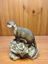 Border Fine Arts Otter