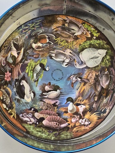 Round jigsaw puzzle vintage - jigsaw,