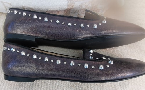 Leather pewter metallic shoes