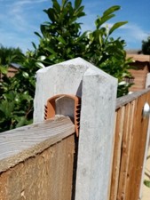 FENCE NOISE & WIND STOPPERS