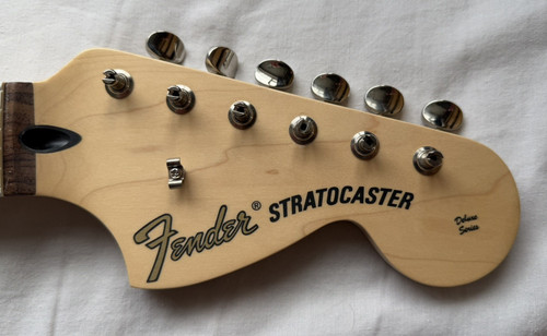 Fender tom delonge - fender,