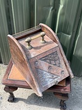 VINTAGE HAND CARVED WOOD WOODEN COAL SCUTTLE BIN BRASS HANDLE