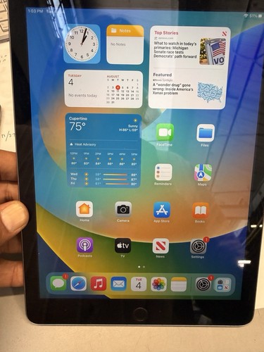 Apple ipad 5th gen 32gb - 9.7",