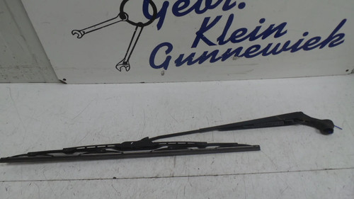 Windshield wiper arm left - windshield,