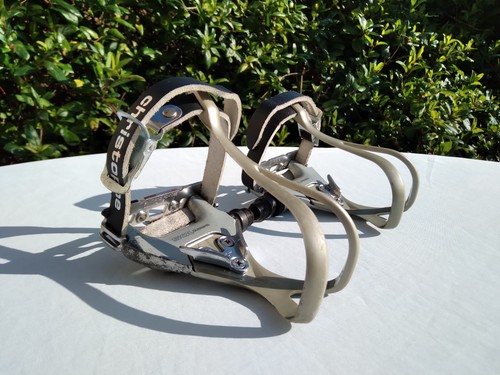 Shimano 105 pedals - shimano,