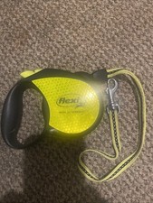 Flexi retractable dog leash, a product made in Germany. Key