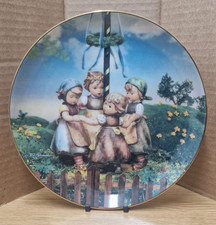 Hummel "Maypole" - The Danbury