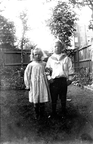 Boy girl garden antique - boy,