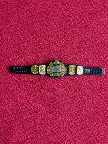 Elite winged eagle world title - elite,