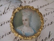 PRETTY FRENCH ANTIQUE 18CT