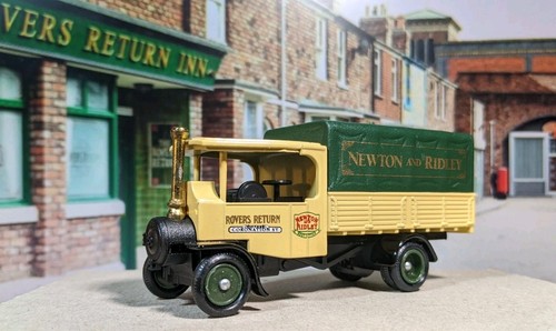 Coronation street newton - coronation,