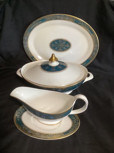 Royal doulton carlyle lidded - doulton,