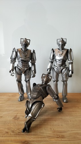 Who cybermen wrecked - dr, &