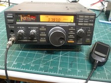 ICOM IC-725 HF Transceiver HAM