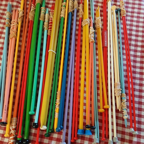 Pairs vintage plastic - pairs,