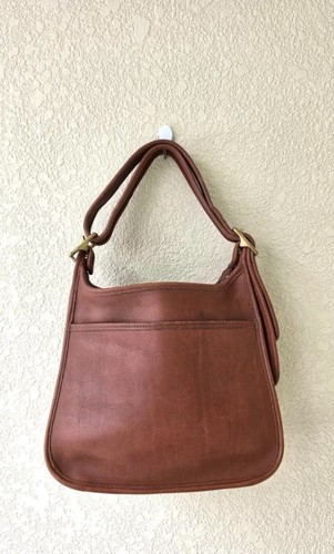 Vintage coach 9966 legacy zip - vintage,