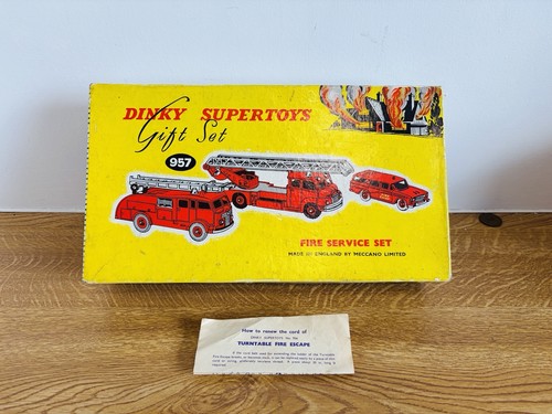 Dinky supertoys gift set 957 - gift,