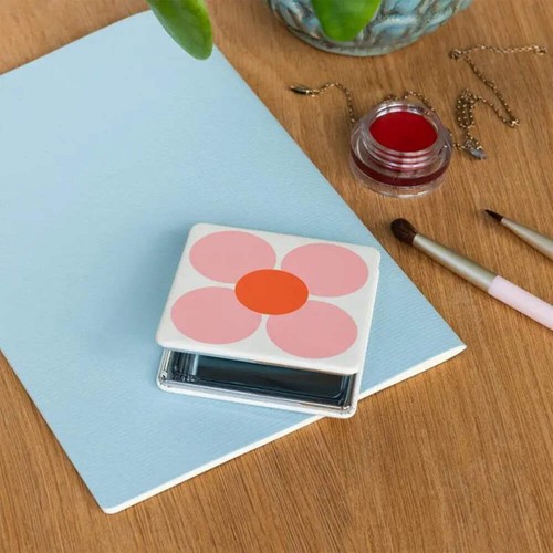 Daisy pocket mirror - daisy,