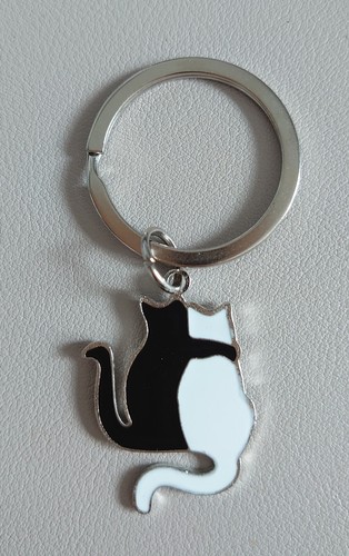 Keyring black cat - white,