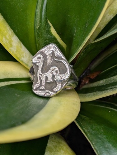 Hand sand cast dinosaur - hand,