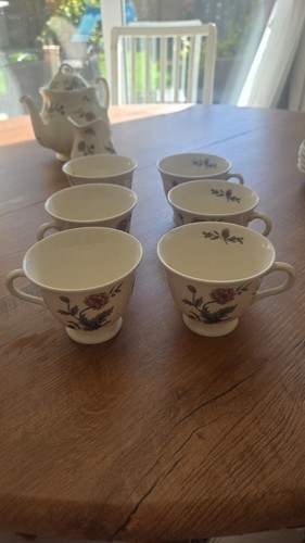 Wedgwood potpourri tea cups - potpourri,