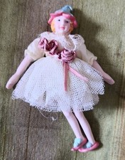 PORCELAIN BALLERINA DOLL /